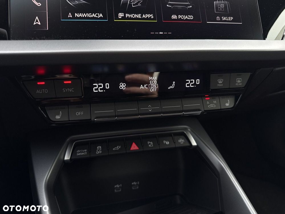 Audi A3 Sportback - 16