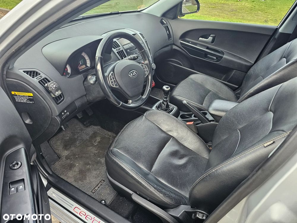 Kia Ceed 1.6 CRDi Spirit - 7
