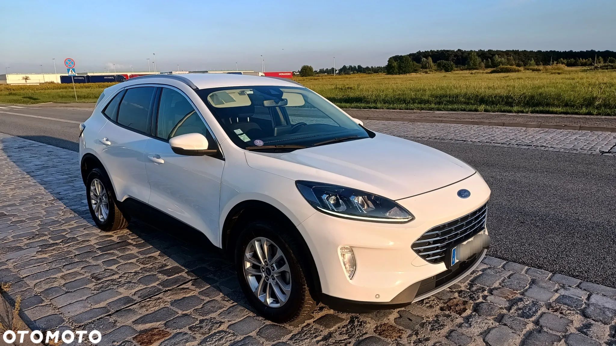 Ford Kuga 2.5 Duratec FHEV ST-LINE - 1