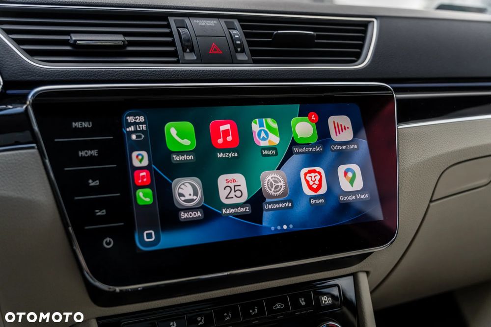 Skoda Superb 2.0 TDI SCR 4x4 L&K DSG - 37