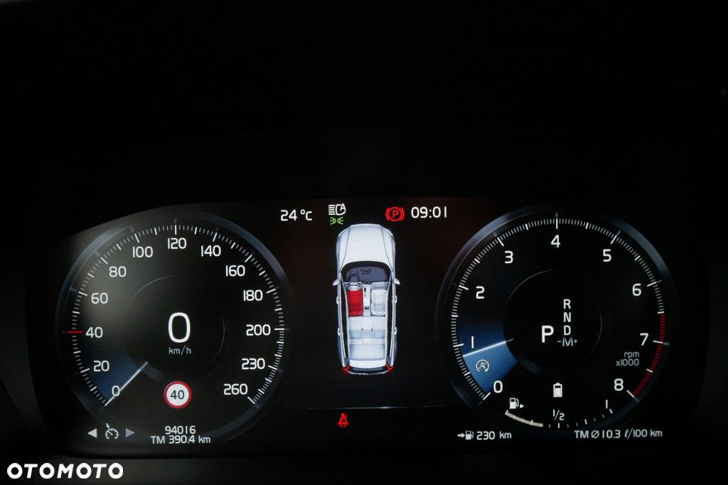 Volvo V60 Cross Country - 9