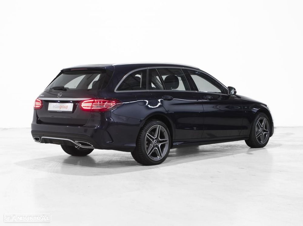 Mercedes-Benz C 300 de AMG Line - 3