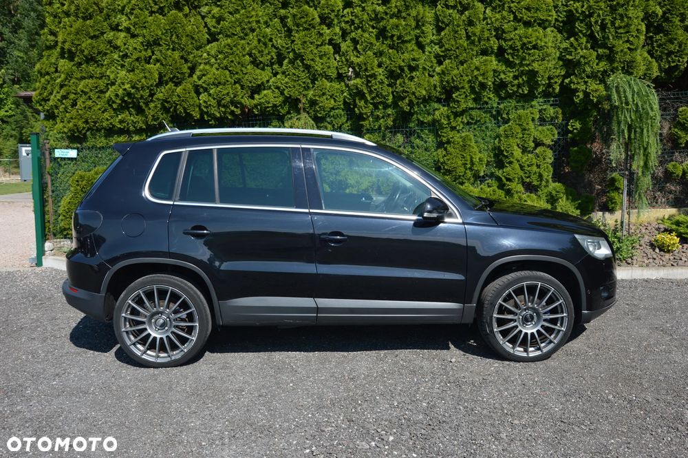 Volkswagen Tiguan - 14
