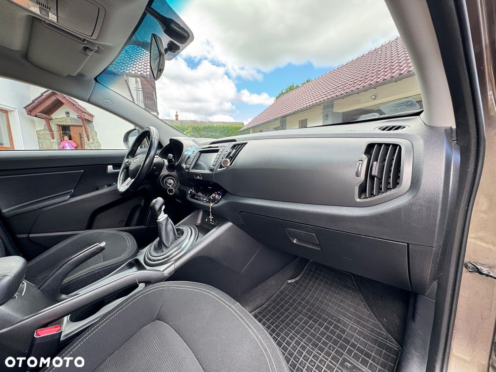 Kia Sportage 1.6 GDI M 2WD - 38