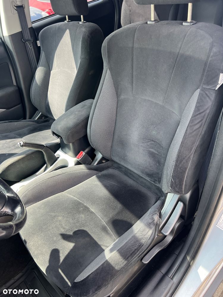 Mitsubishi Outlander - 20