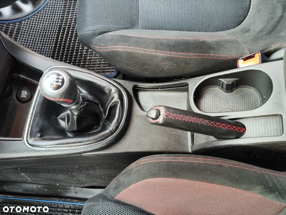 Fiat Bravo 1.4 T-JET 16V Dynamic - 32