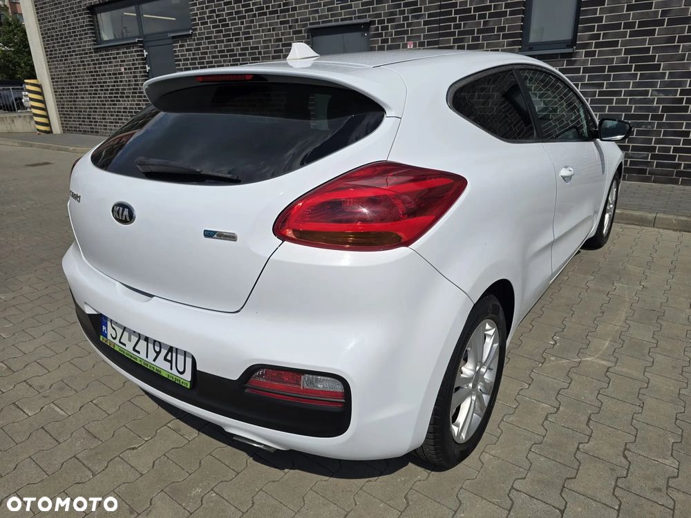 Kia ProCeed 1.4 CRDI XL - 16