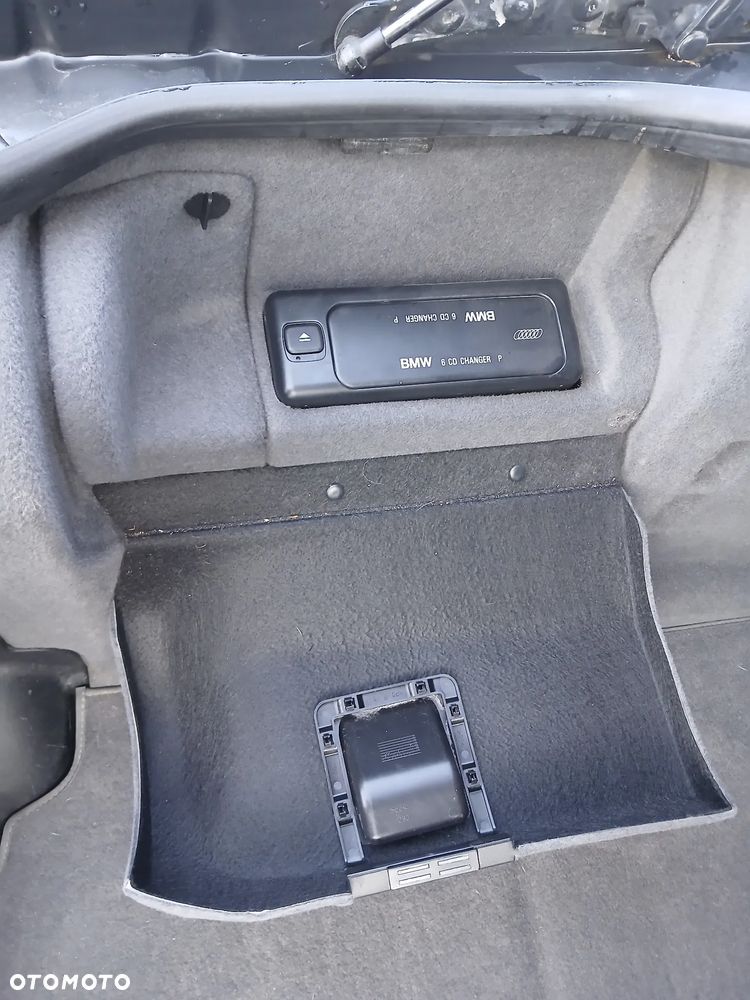 BMW Seria 7 728i L - 16