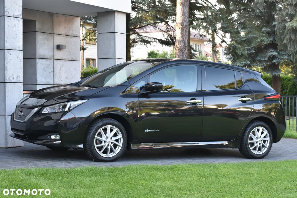 Nissan Leaf 40 kWh N-Connecta - 9