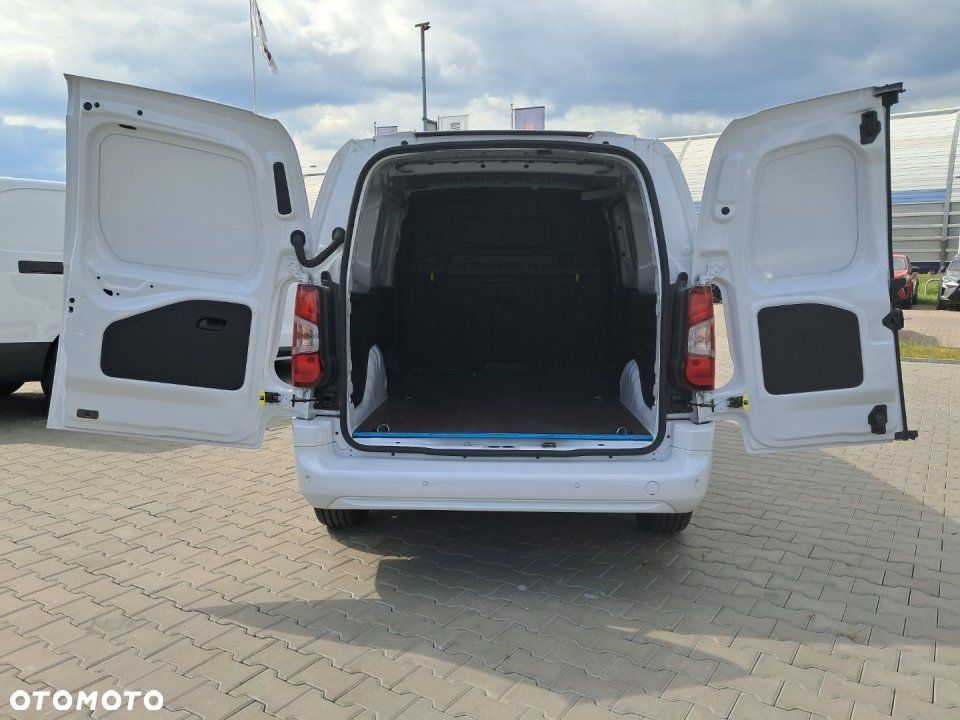 Opel Combo - 9