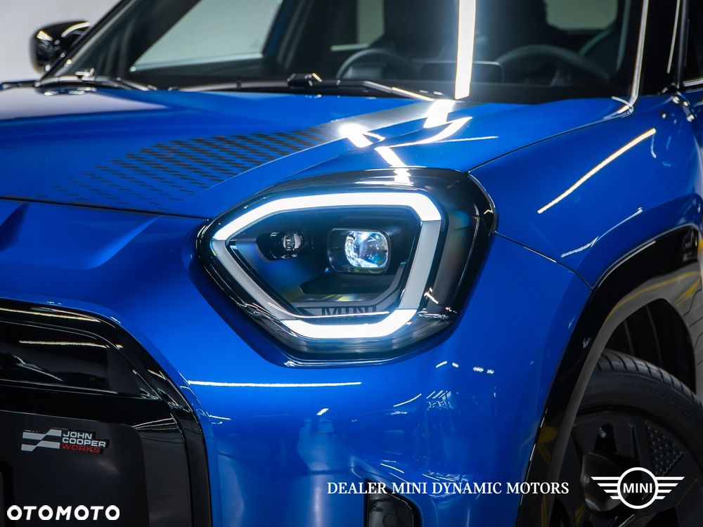 MINI Aceman SE John Cooper Works Trim - 9