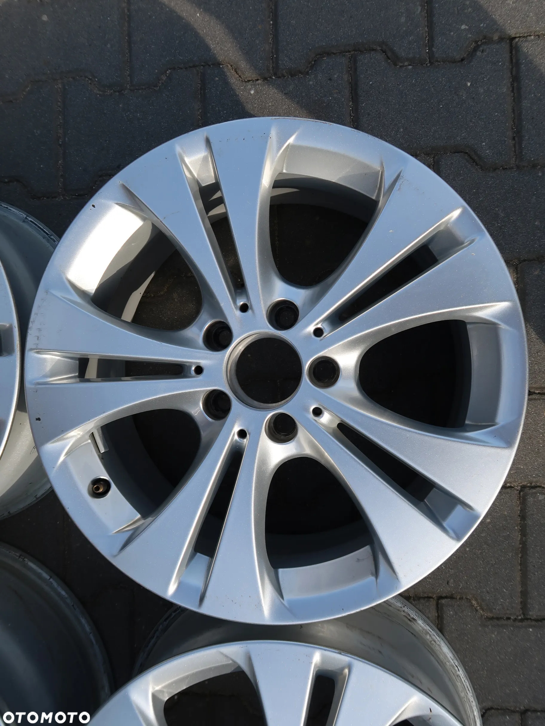 Felgi Mercedes A Klasa B Klasa CLA  vito v klasa 17'' - 3