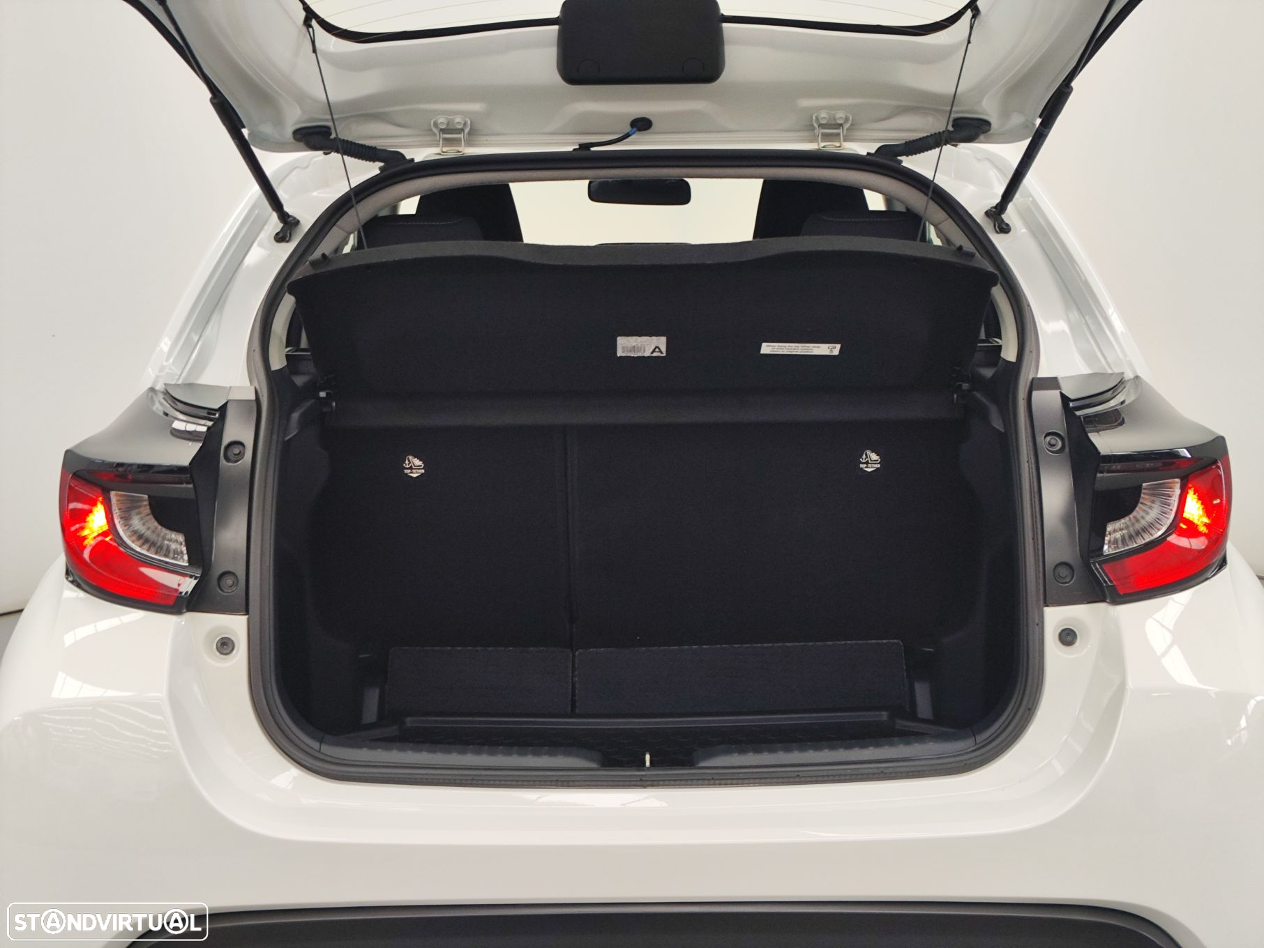 Toyota Yaris 1.0 VVT-i Comfort Plus - 10
