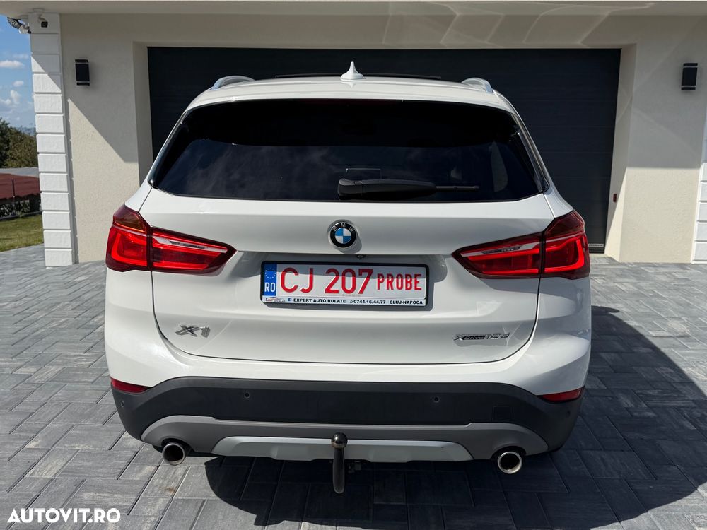 BMW X1 xDrive18d xLine - 3