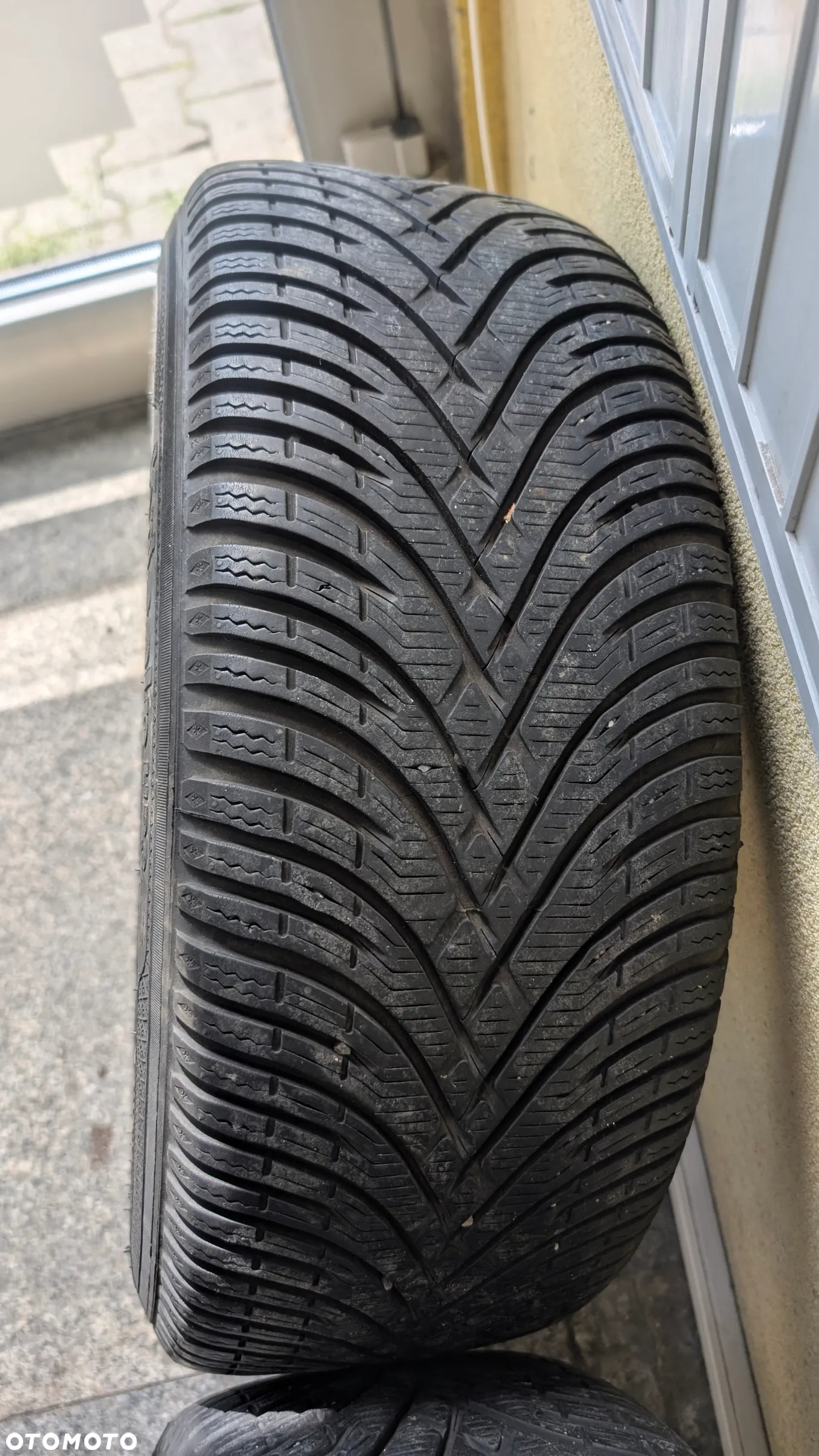 Komplet oryginalnych kół z felgami ALU do BMW X1 (e84) z prawie nowymi oponami zimowymi KLEBER 225/50R17 - 9