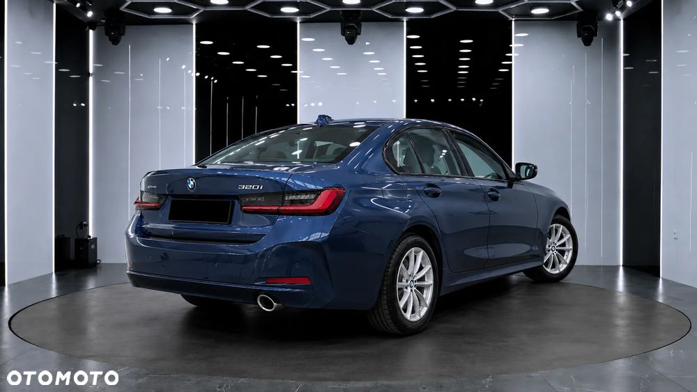 BMW Seria 3 320i Advantage sport - 5