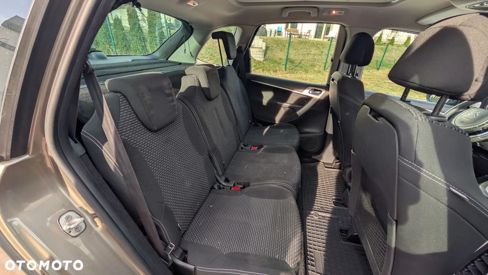 Citroën C4 Picasso 2.0 HDi FAP Exclusive - 17