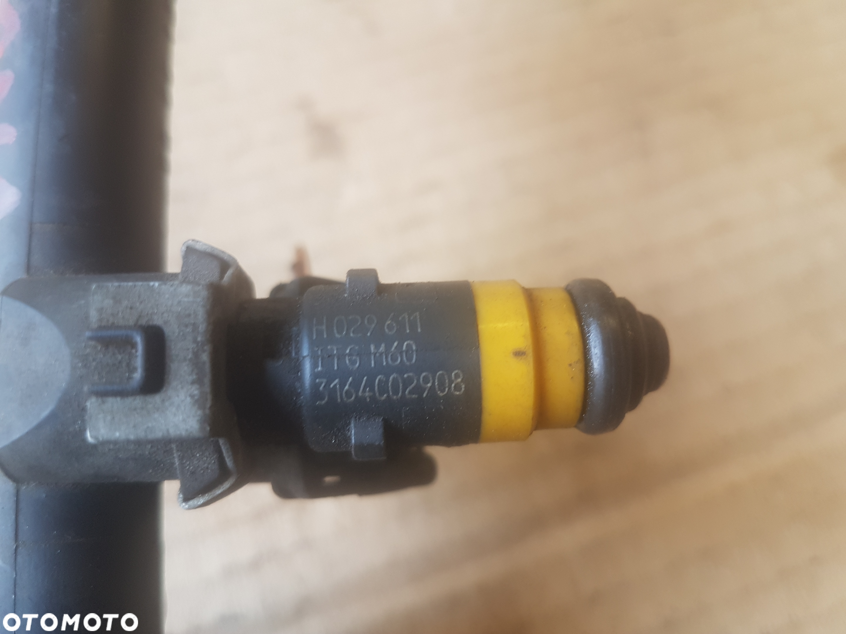 Renault Laguna 2 listwa wtryskowa wtryskiwacze benzyny 1.6 - 2