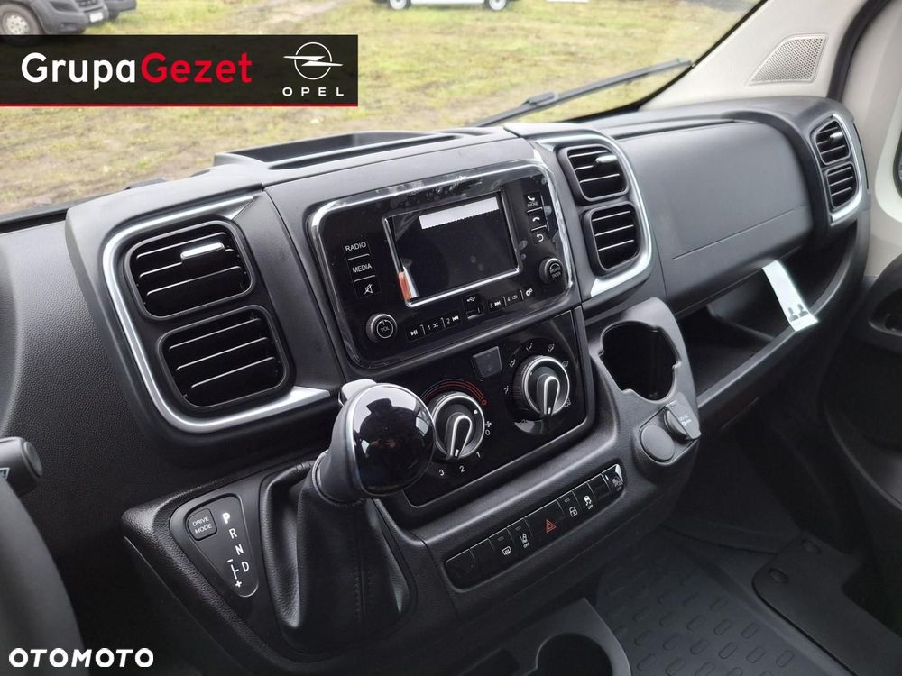 Opel Movano - 10