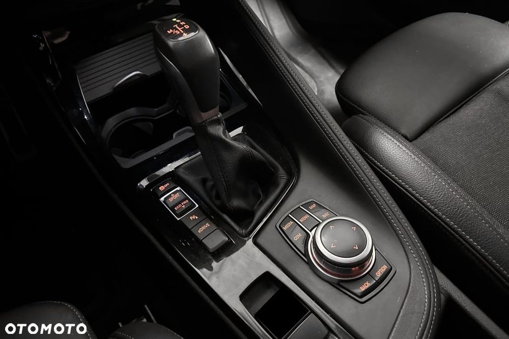 BMW X2 xDrive25e Advantage Plus - 11