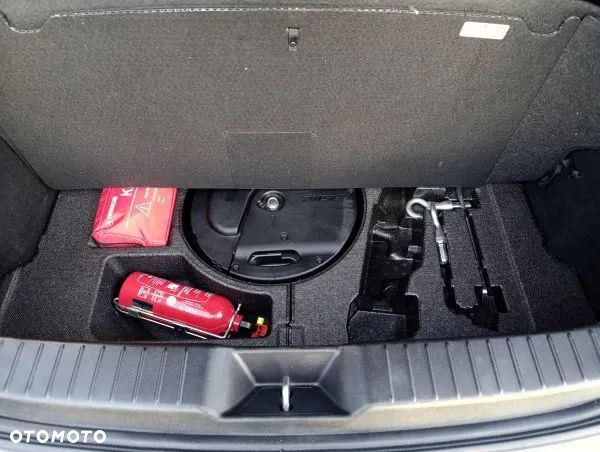 Mazda 3 SKYACTIV-D 1.8 DRIVE SELECTION - 12