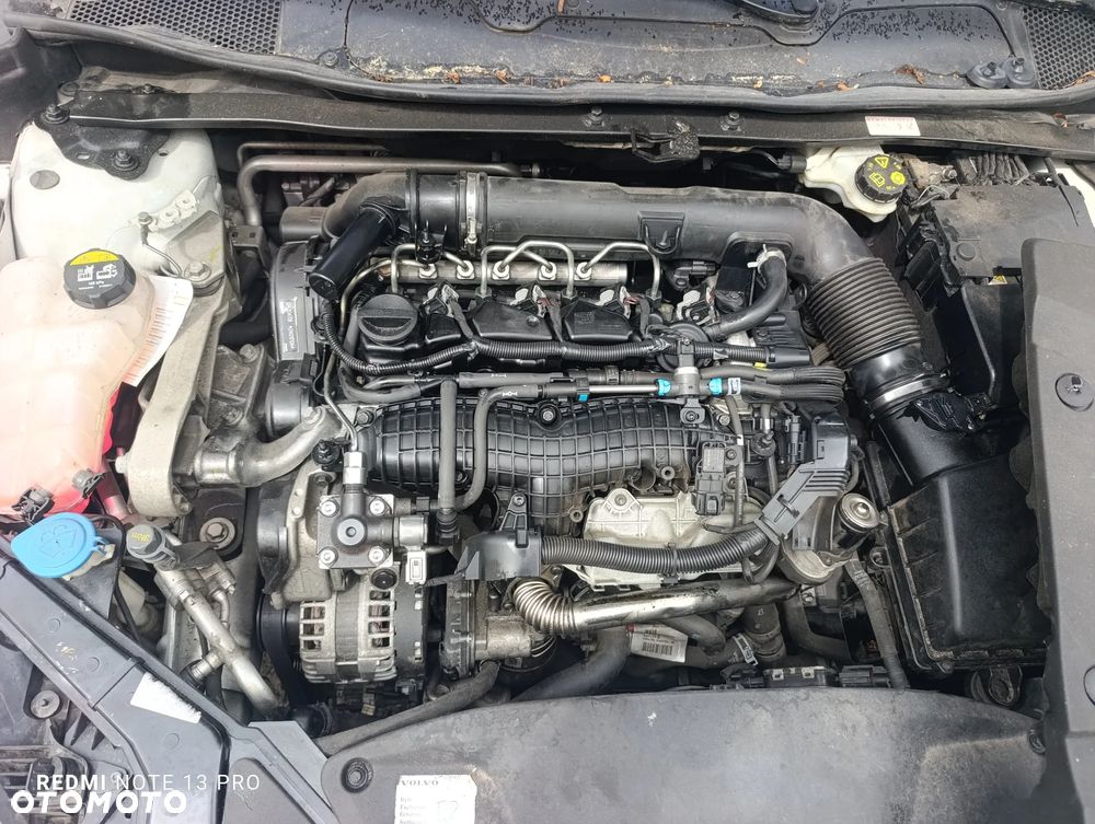 Volvo V40 D3 Geartronic RDesign - 19