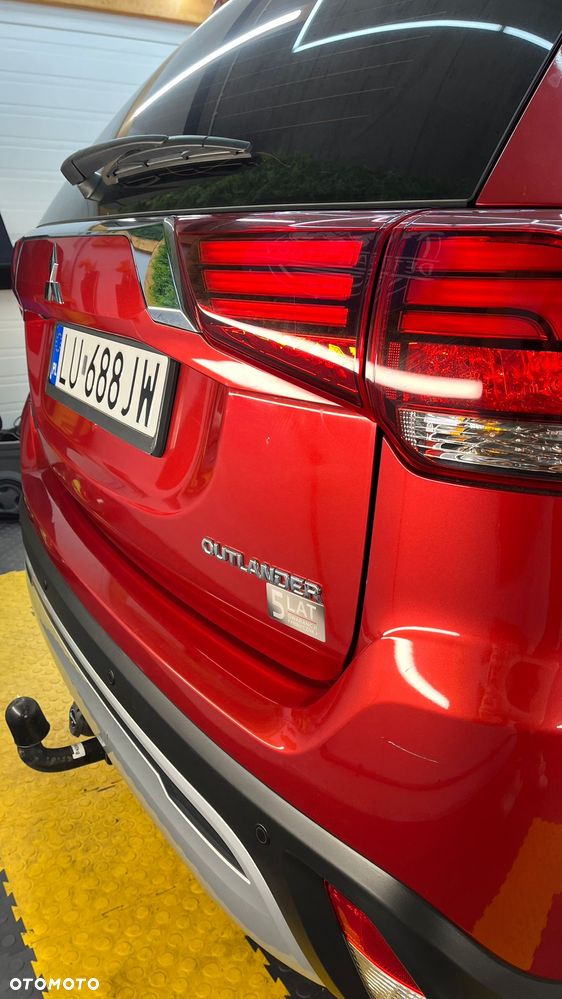 Mitsubishi Outlander 2.0 Invite + 2WD - 8