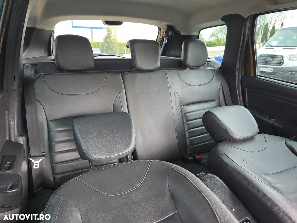 Dacia Duster SCe 115 4x2 Prestige - 11