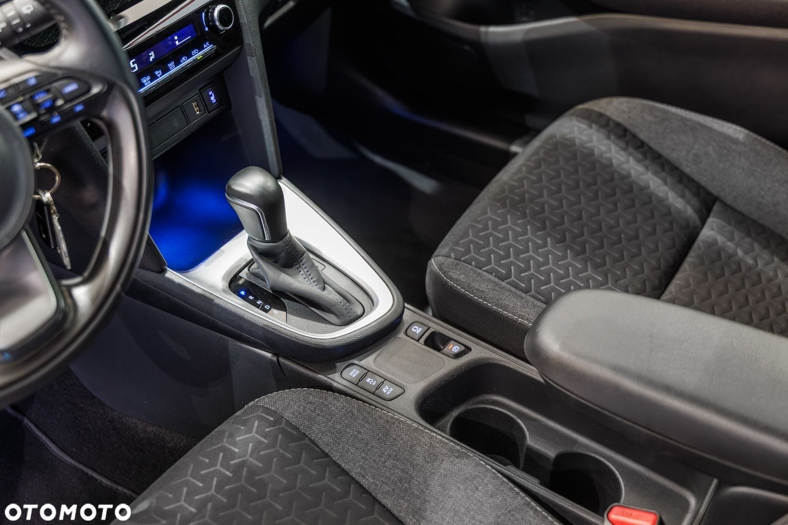 Toyota Yaris Cross - 33