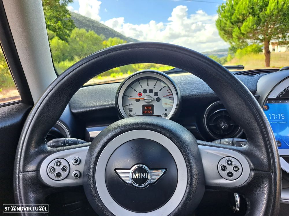 MINI 3 Portas One 1.4 - 19