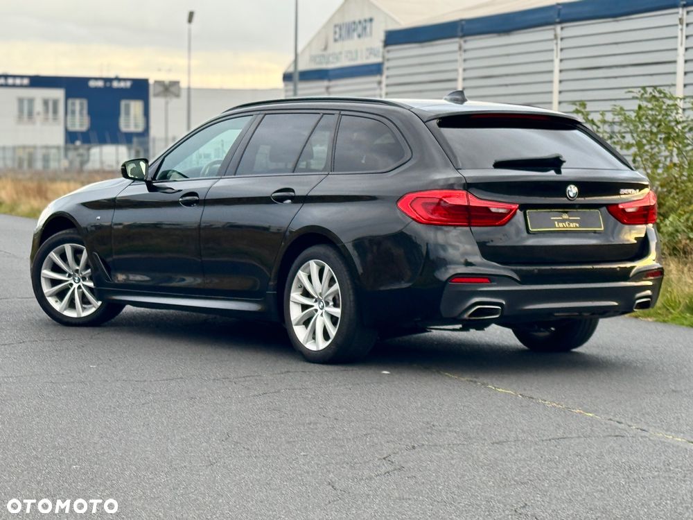 BMW Seria 5 520d Touring M Sport Edition - 18