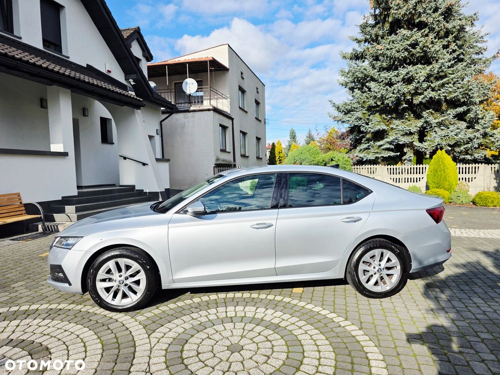 Skoda Octavia 1.5 TSI ACT Ambition - 11