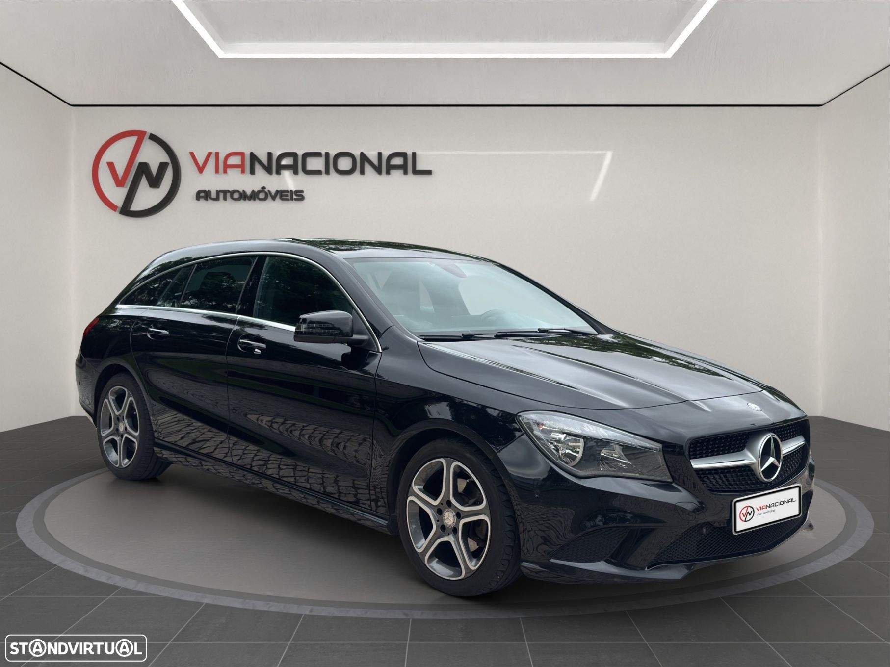 Mercedes-Benz CLA 180 d Shooting Brake Aut. - 1