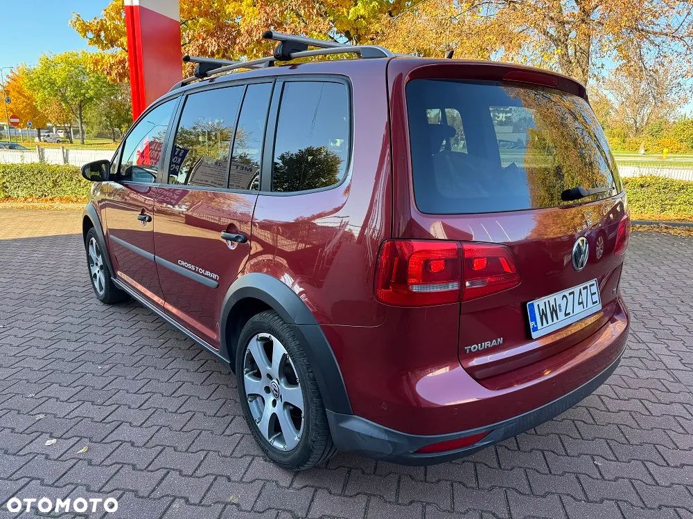 Volkswagen Touran 1.4 TSI Cross - 4