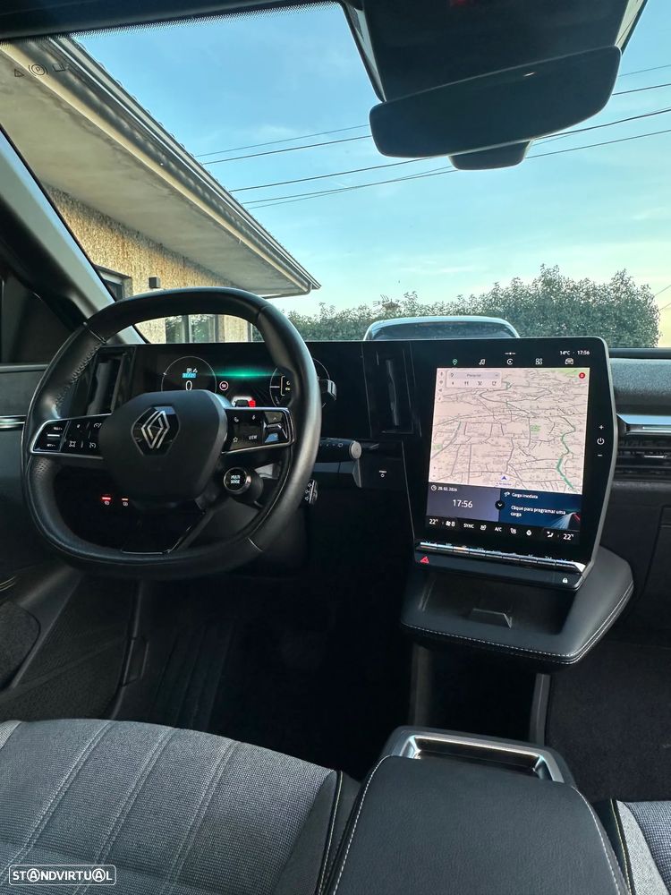 Renault Mégane E-Tech 220 Comfort Range Techno - 13