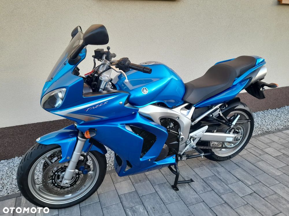 Yamaha FZ6 - 21
