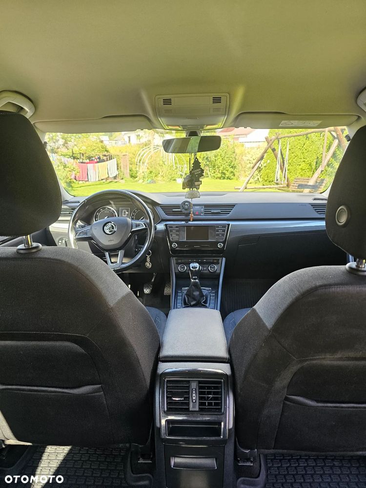 Skoda Superb - 12