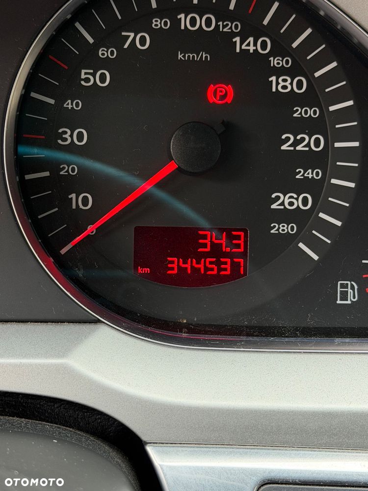 Audi A6 Avant 3.0 TDI DPF quattro - 6