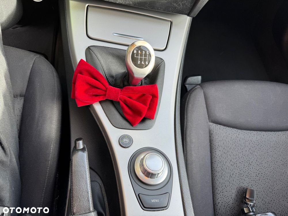 BMW Seria 3 320i - 15