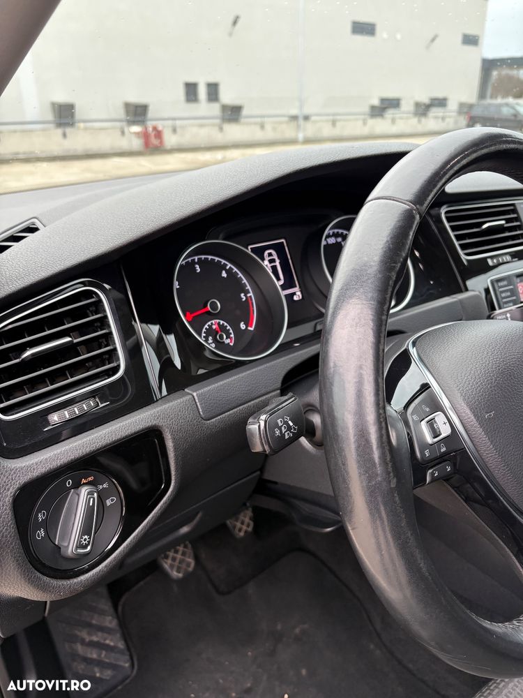 Volkswagen Golf 2.0 TDI (BlueMotion Technology) Comfortline - 19