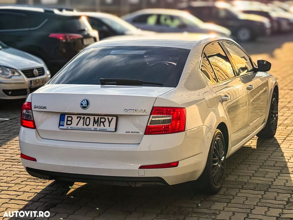 Skoda Octavia 1.2 TSI AMBITION - 6