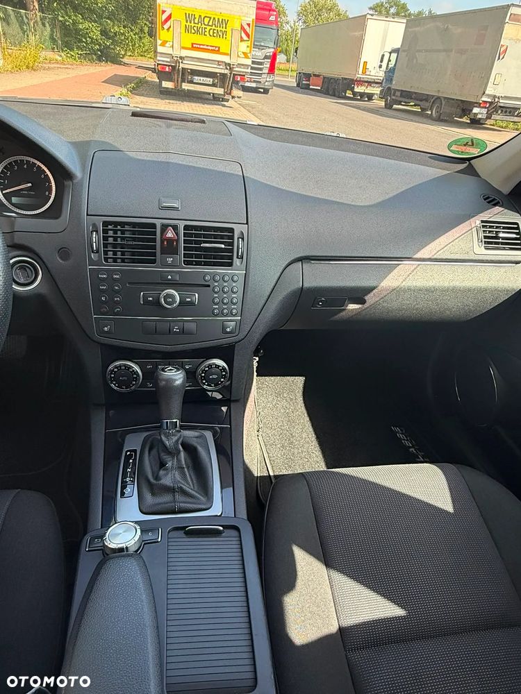Mercedes-Benz Klasa C 180 Kompressor Automatik Classic - 15