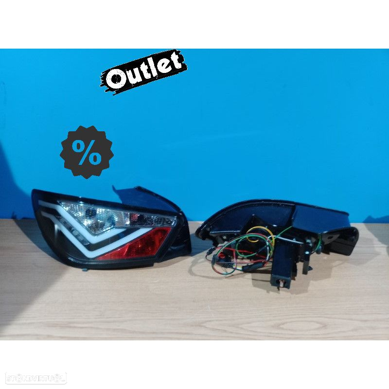 R148335C2 FAROLINS TRASEIROS SEAT IBIZA 08-12 LIGHT BAR FUNDO PRETO 3 PORTAS - 4