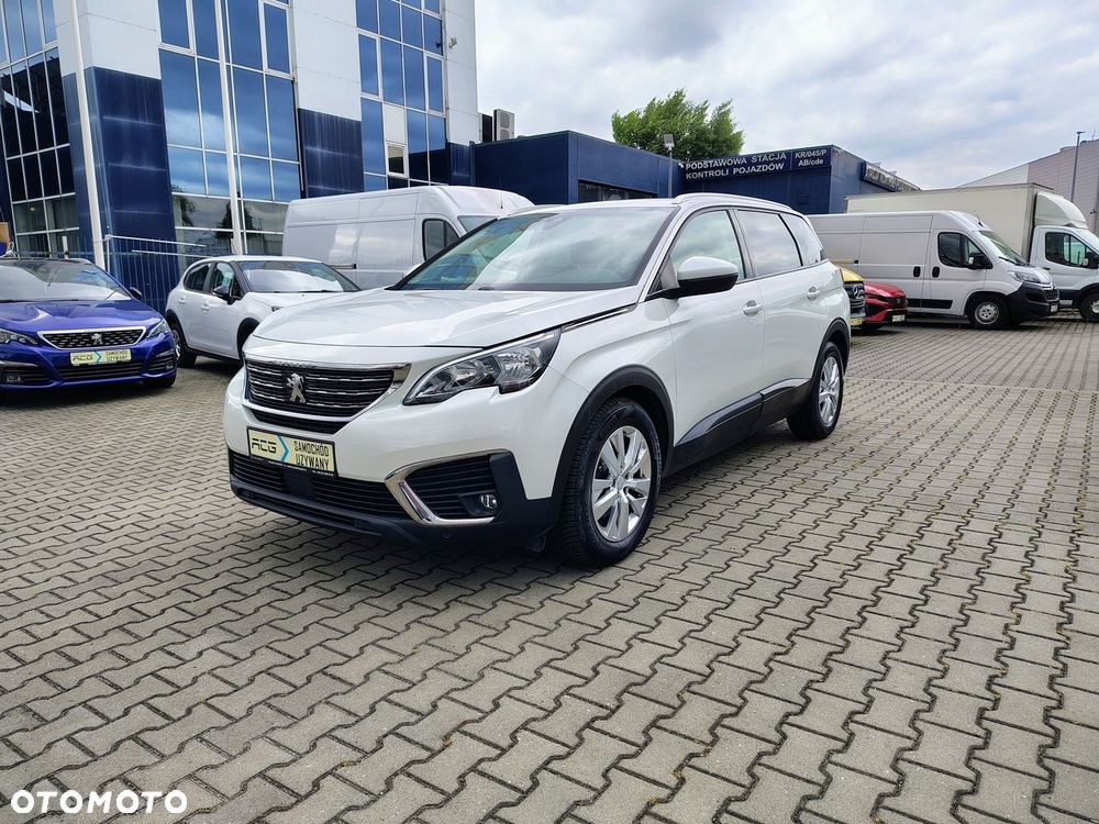 Peugeot 5008 - 3