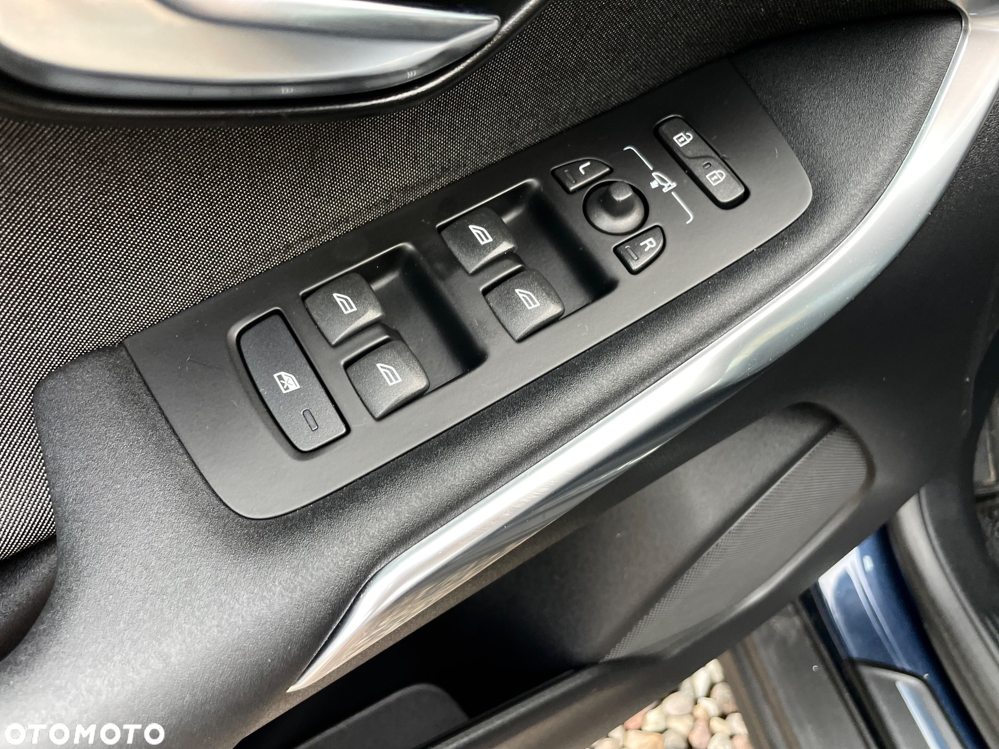 Volvo V40 D2 Momentum - 23