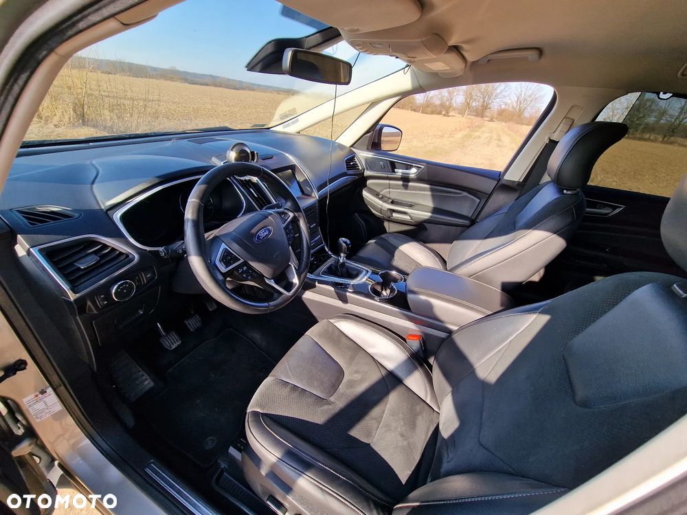 Ford S-Max 2.0 TDCi Titanium - 6