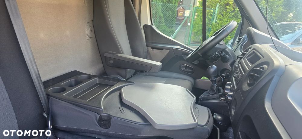 Renault Master - 9