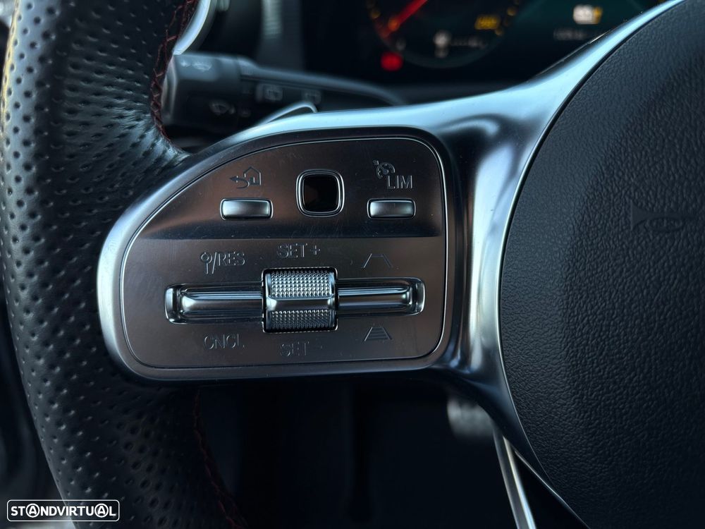 Mercedes-Benz CLA 250 e Shooting Brake AMG Line - 34