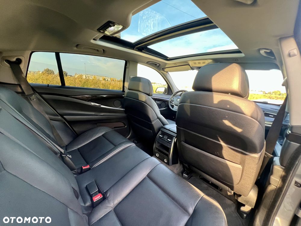 BMW Seria 5 530d Blue Performance Sport-Aut - 30
