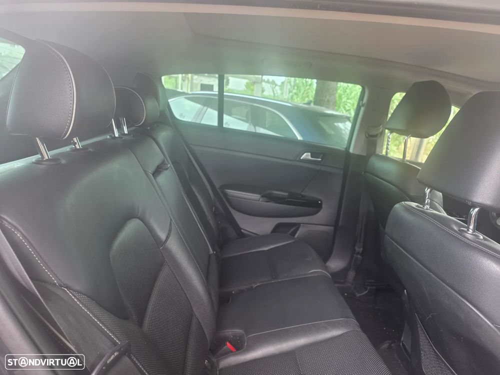 Kia Sportage 1.7 CRDI ISG TX Prime - 6